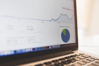 Discover the best aussie stock forums, learn how to use them wisely, avoid common mistakes, and find better investment insights.
